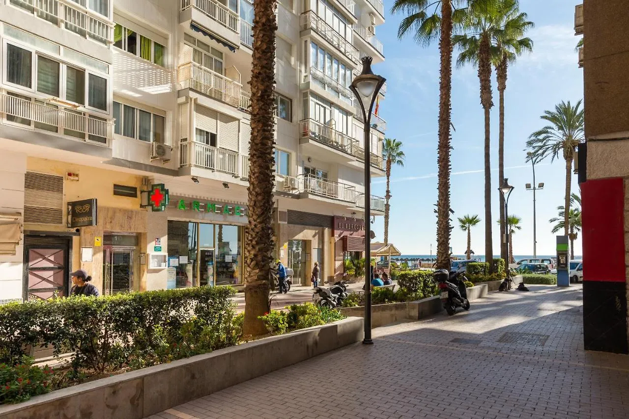Mp7 Renovated Apartment Right On The Beach 700 Meters Away From Old Town Málaga España