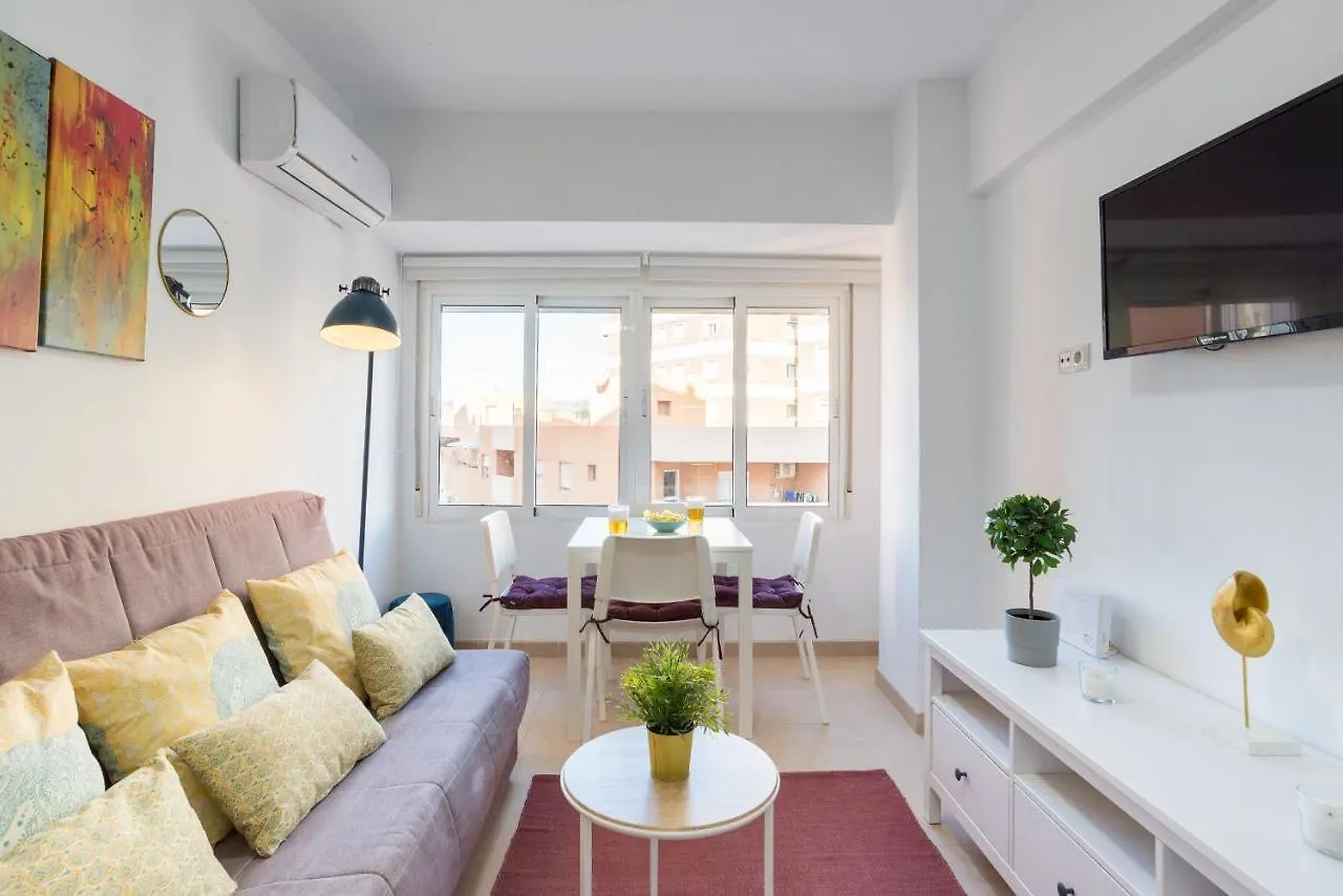 Mp7 Renovated Apartment Right On The Beach 700 Meters Away From Old Town Málaga