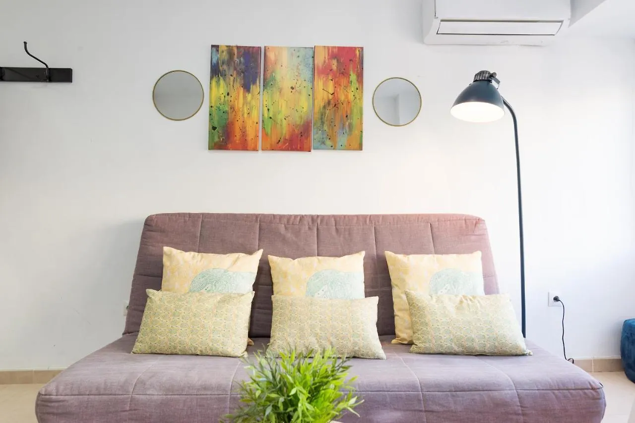 Mp7 Renovated Apartment Right On The Beach 700 Meters Away From Old Town Málaga